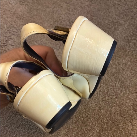 Vaneli Peep Toe Heels Vintage size 6.5 - Picture 3 of 6